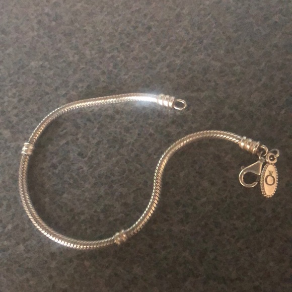 Sterling silver Pandora bracelet - Picture 3 of 3